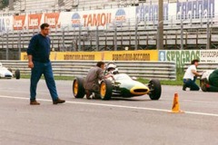 1989-17-officina