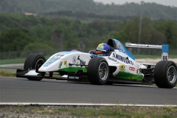 2013-F-Abarth-05