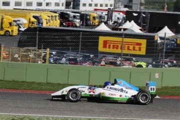 2013-F-Abarth-09