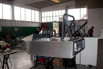 2005 - vettura sport in costruzione
